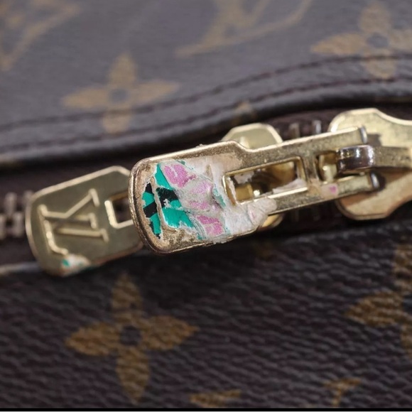 Authentic Louis Vuitton Keepall 60 Duffle - Picture 7 of 12